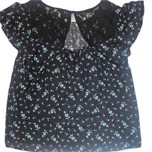 Torrid Blouse Womens 1 Black Blue Floral Lace Yoke Flutter Sleeve Top‎ Plus Size - Picture 2 of 9